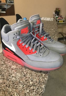 Nike air max boot/size 8.5