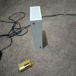 Xbox1S Just Dnt Have Time To Play It 