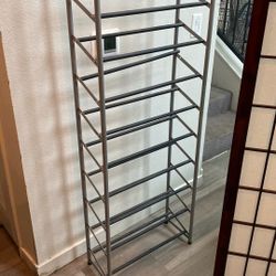Organizer Rack 20$ 