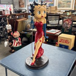 Betty Boop  With Microphone