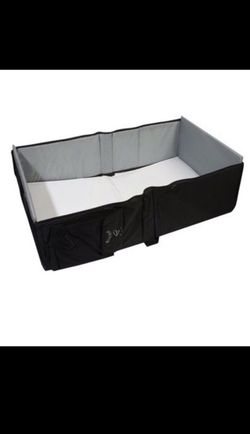 BRAND NEW! Infant travel bed by Eddie Bauer (black)