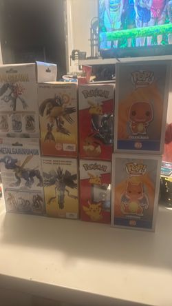Pokémon / Digimon figures