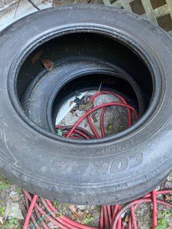 2 Corsair 235/55R17 99T XL Tire