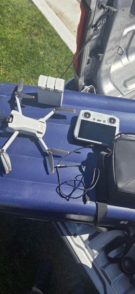 DJI Mini 3 Fly More Combo