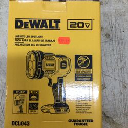 DEWALT 20V MAX LED Work Light, Handheld Spotlight with 508 Yard Distance, Pivoting Head, 1500 Lumens, Cordless, Battery Not Included (DCL043)