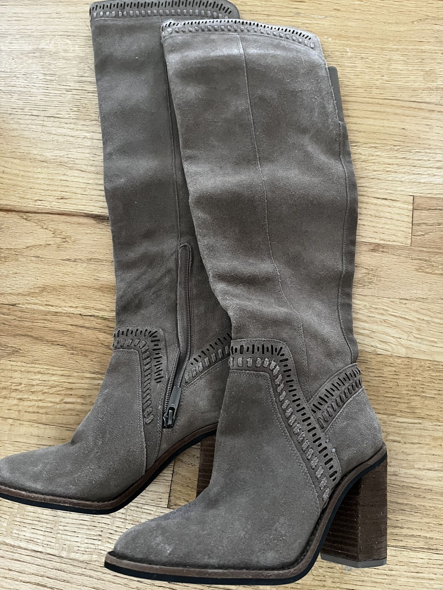 Womens Boots S 7