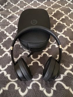 Beats Solo 4 Wireless headphones