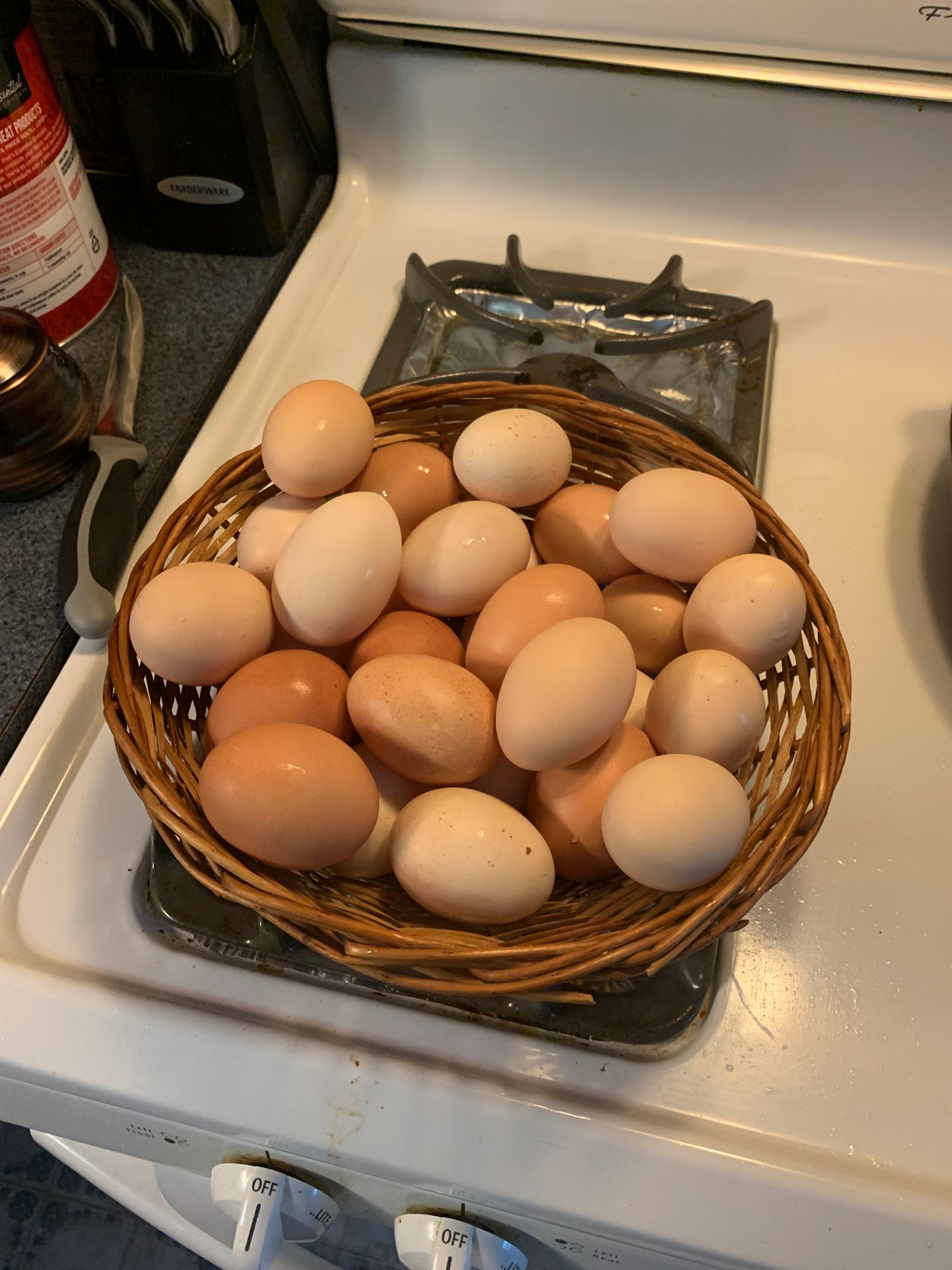 Fresh organic chicken eggs