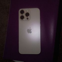 Iphone 15 Pro Max 256gb ..(Unlocked For All Services)