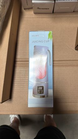 HS-860 Portable Juicing Cup Blender