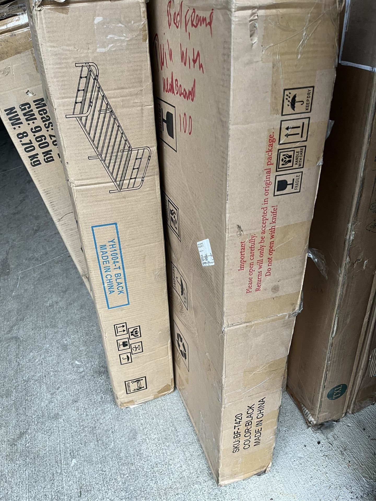 Brand New Twin Size Platform Bed Frame With Headboard And Footboard