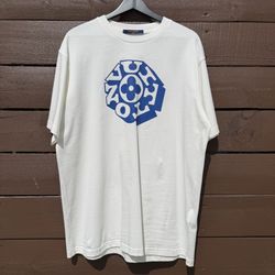 Lv shirt