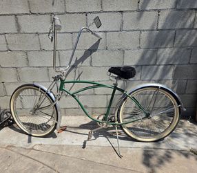 Green Beach Cruiser Bicycle with Chrome Details