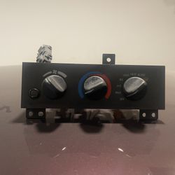 Chevrolet Impala SS Caprice 1(contact info removed) Heater Thermostat Control Switch 1(contact info removed) OEM