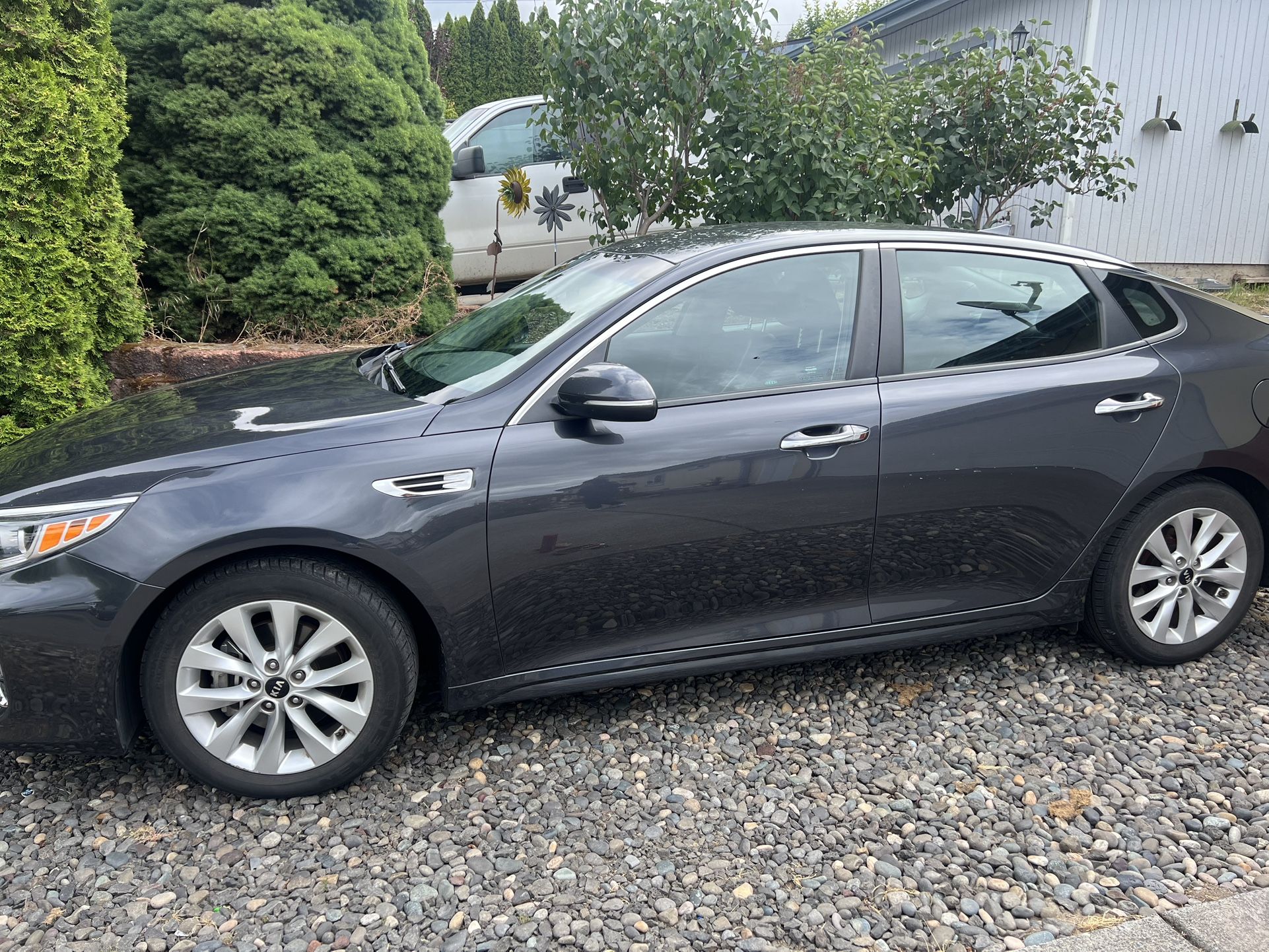 2018 KIA Optima