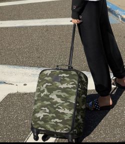 Victoria Secret Pink Camo wheelie suitcase/ 4 wheels