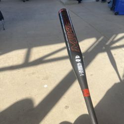 Miken Riot Slowpitch Softball Bat 34in 25oz