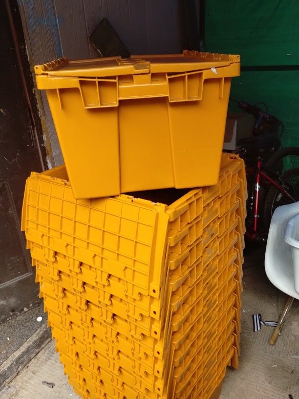 Plastic Waterproof Locking Storage Bins. for Sale in Las Vegas, NV OfferUp