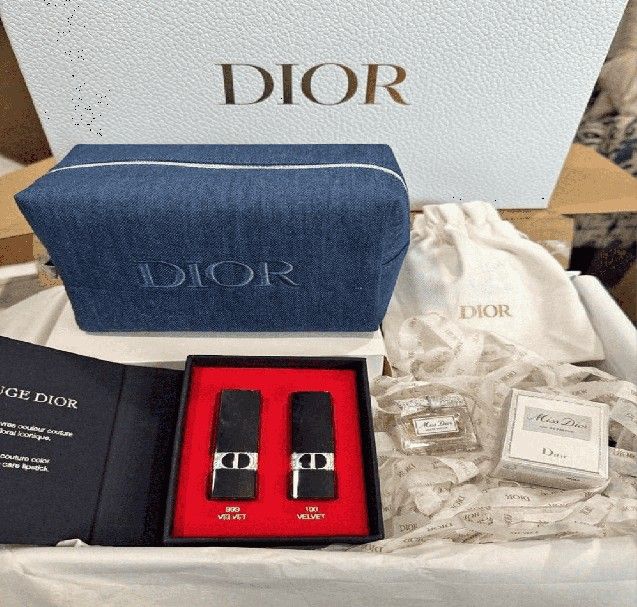 finish age Spark Your Artistic Vision with Professional Makeup Artist Collection