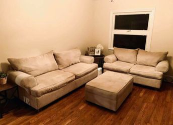 Raymor and Flannigan sofa, love seat and oversized storage ottoman. $400 OBO. Need gone!