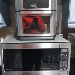 Panasonic Stainless Steel Microwave & Sur La Table 13-Quart Multifunctional Air Fryer