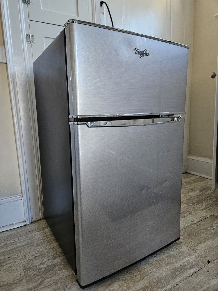 Whirlpool Stainless Steel 3.1 Cubic Feet Mini Fridge With Freezer