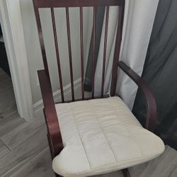 Gliding Chair 