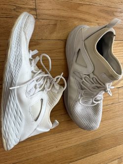 Mens Size 11 White Nike Jordan Retros