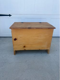 pine storage chest