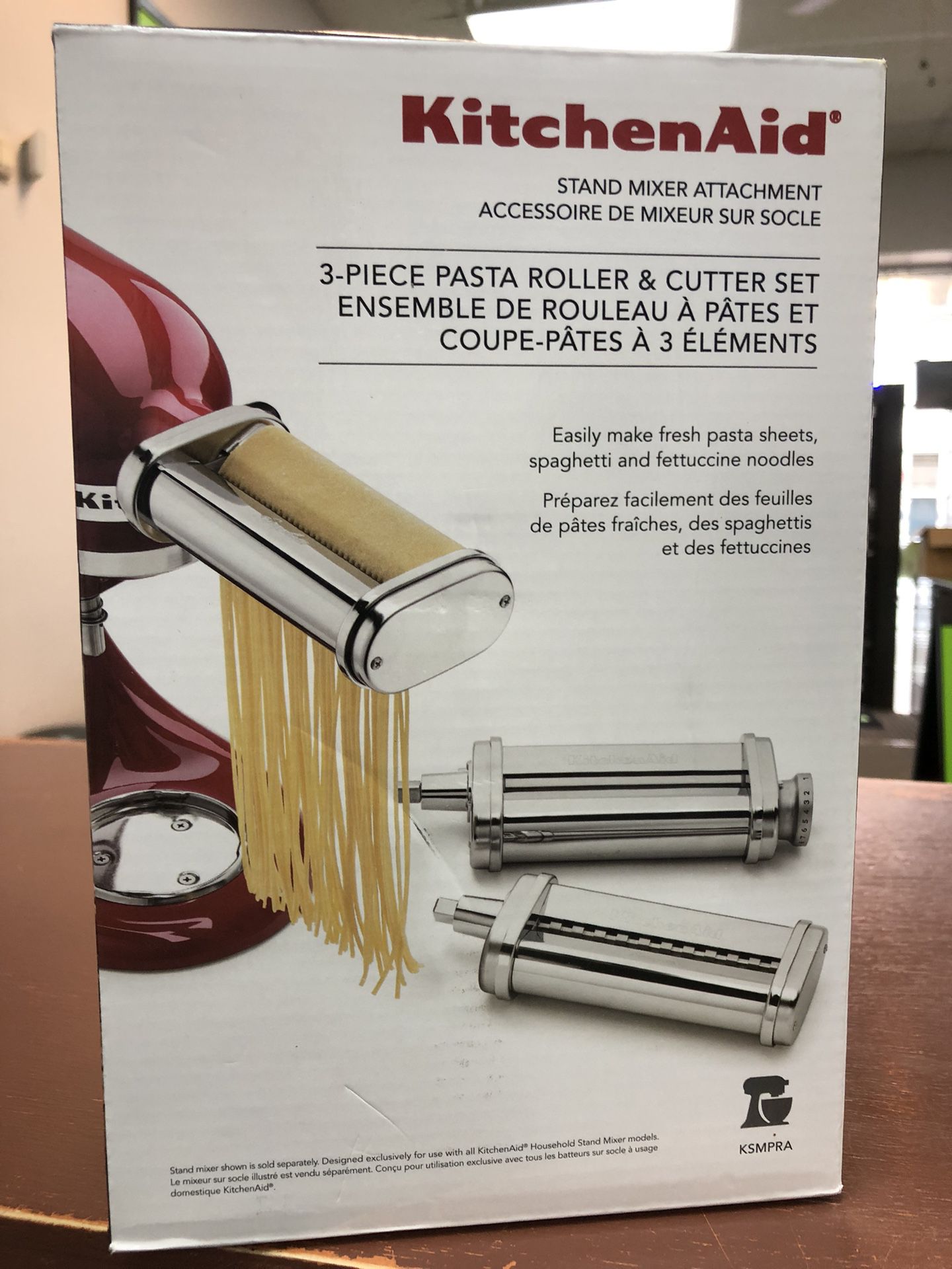 New Kitchen Aid KSMPRA 3 PCs Pasta Roller & Cutter Set New In Box for Sale  in Arlington, TX - OfferUp