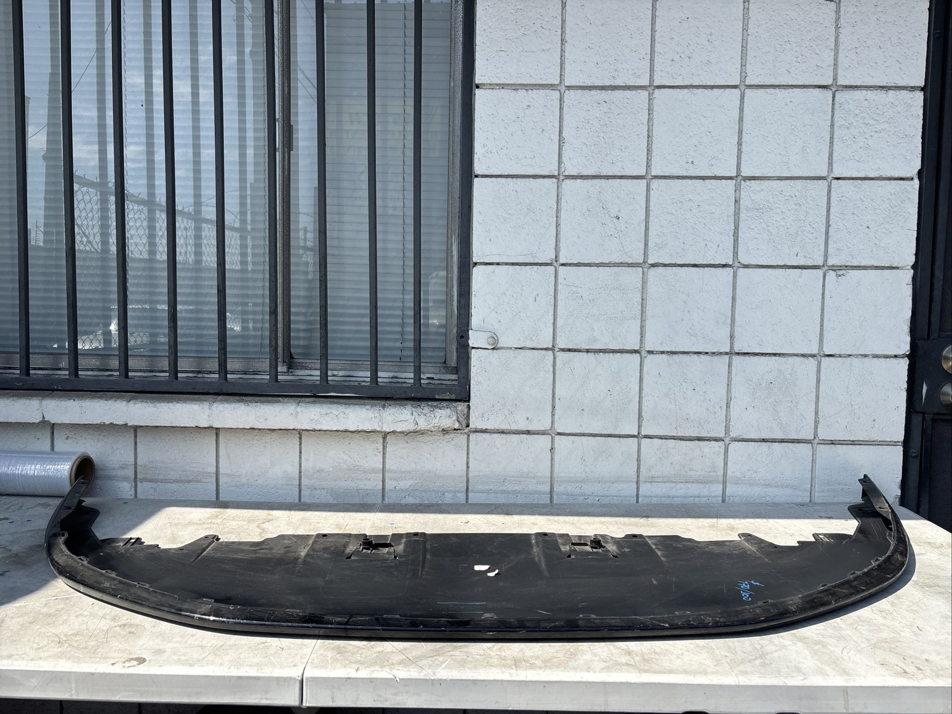 2023-2024 HONDA ACCORD LOWER REAR VALANCE OEM USED #5345