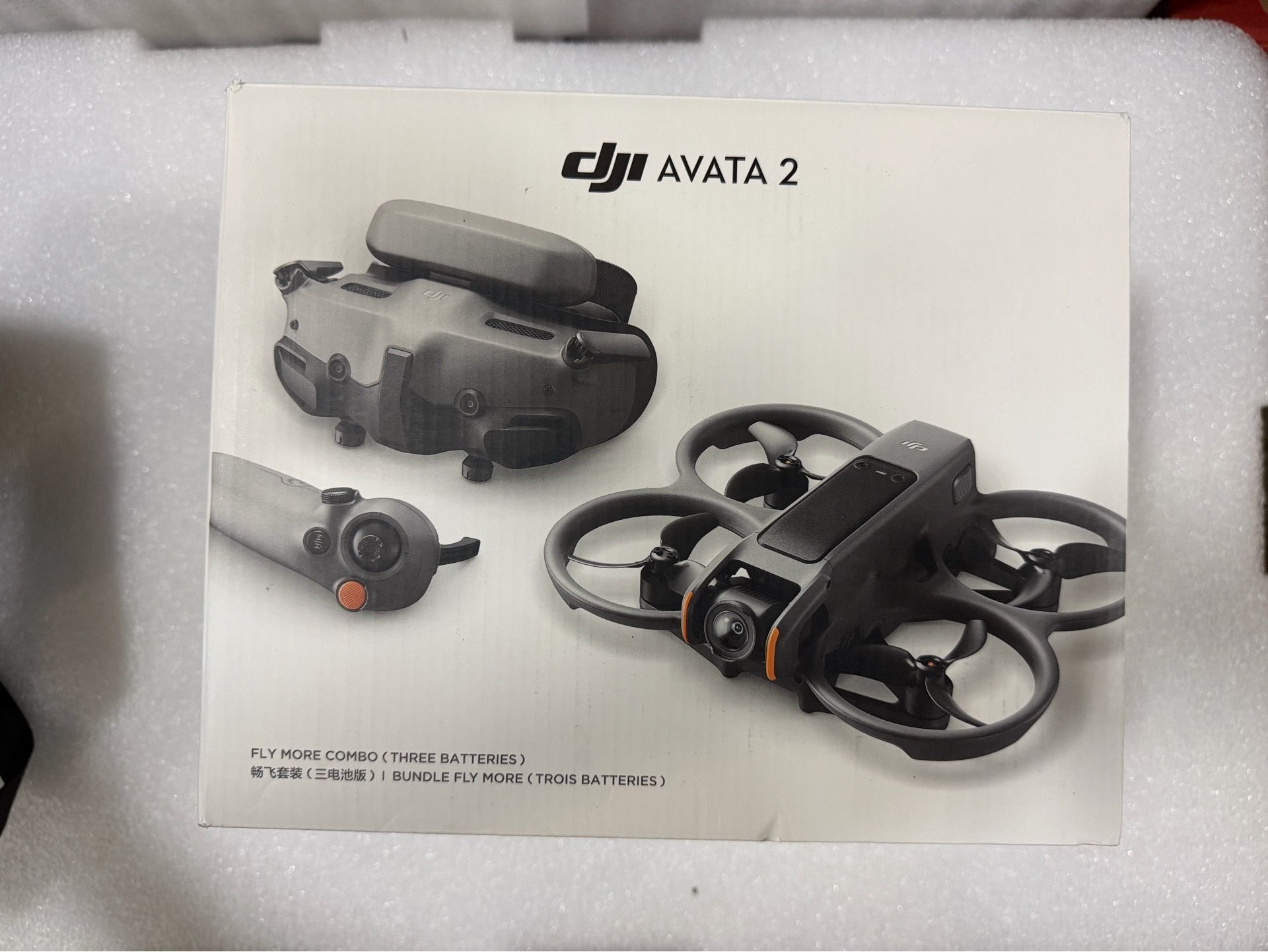 DJI Avata 2 Fly More Combo – Like New – 3 Batteries - Goggles 3