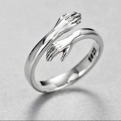 hug Ring