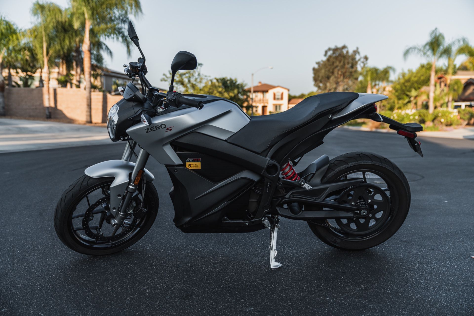 electric-motorcycle-2018-zero-s-zf13-0-power-tank-for-sale-in