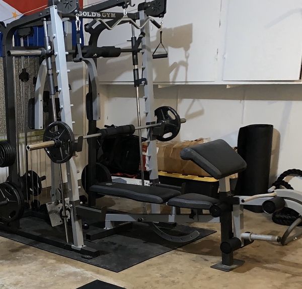 Gold Gym platinum Smith machine for Sale in Stockton, CA OfferUp