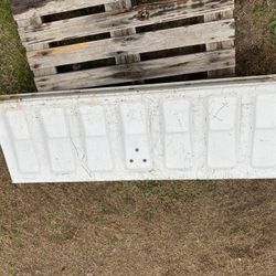 95 Chevy 1500 Sierra, White, Tailgate