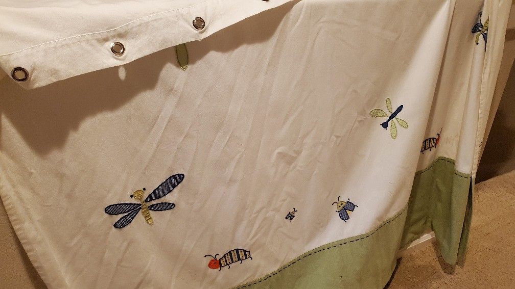 Pottery Barn Shower Curtain Set