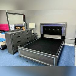 LODANNA GRAY LED PANEL BEDROOM SET
