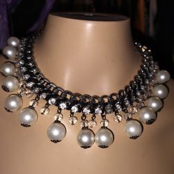 Large Vintage Faux Pearl And Rhinestone Necklace,Heavy, NWOT