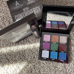 JEFFREE STAR Controversy Palette (new)