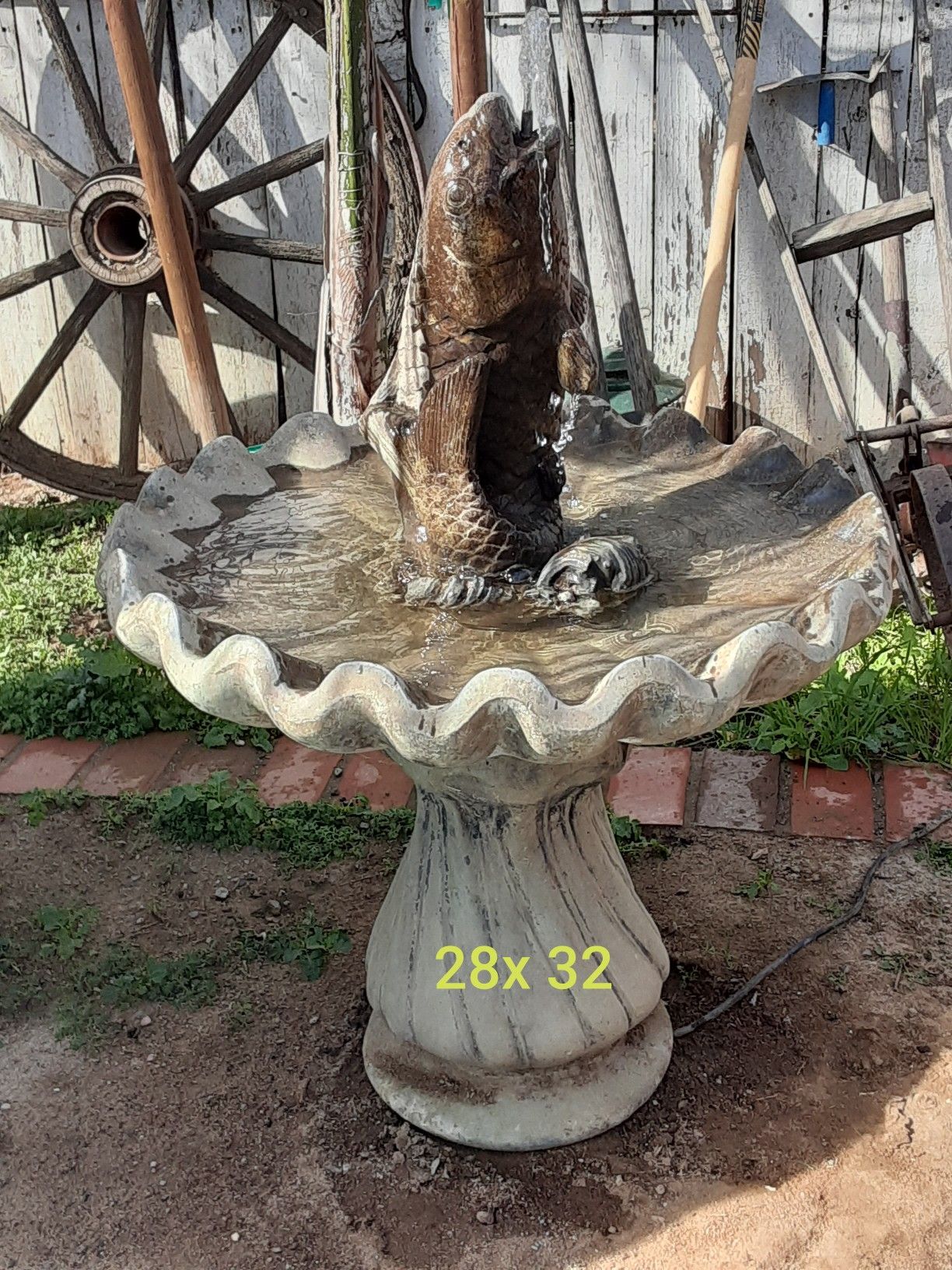 Concrete working with pump fountain s