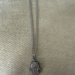 14k White Gold Hamsa 