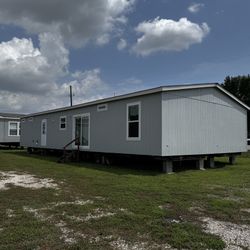 New Modern Mobile Homes - In Stock 