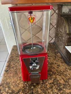 Vintage (1960’s) bubble gum machine