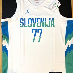 Luka Doncic Slovenia Los Angeles Lakers Jordan Swingman Jersey In Size XL Combo