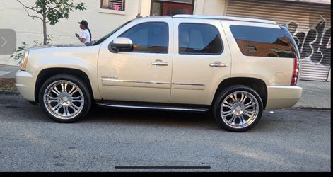 2013 GMC Yukon Denali