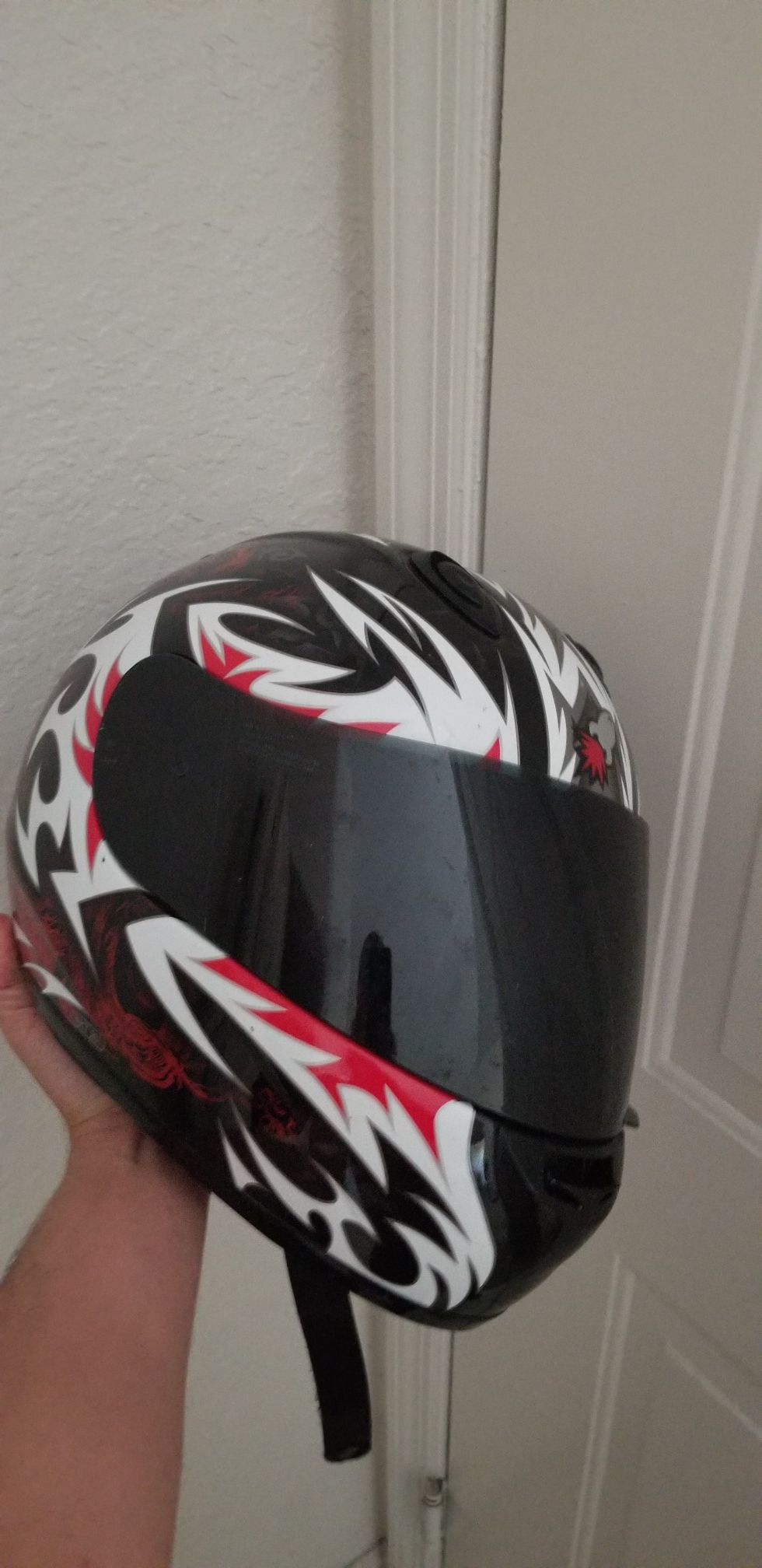 JOE Rocket Size M helmet never dropped has dark visor
