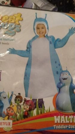 New Beat bugs size 3T/4T