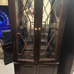 Bookshelves And Vitrina 