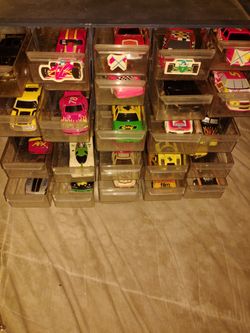 Selling All 30 AFX Cars For Sale Not Free 